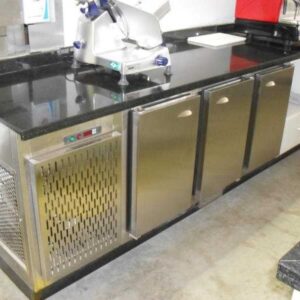 Balcão Refrigerado sobre medida